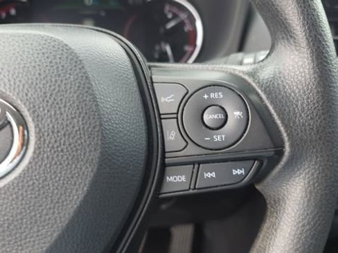 Used 2024 Toyota RAV4 XLE w/ Convenience Package image 24