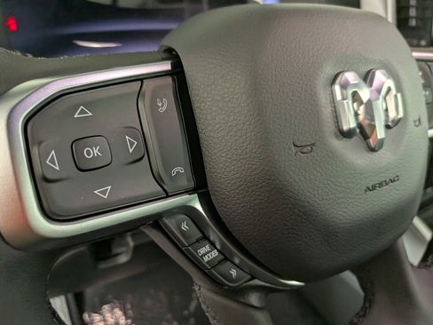 New 2026 RAM 1500 4x4 Crew Cab image 17