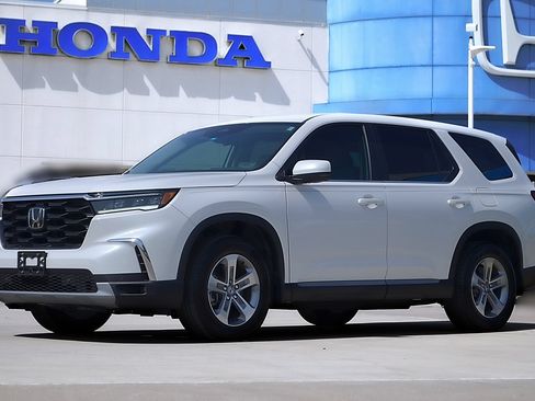 Used 2025 Honda Pilot EX-L image 1