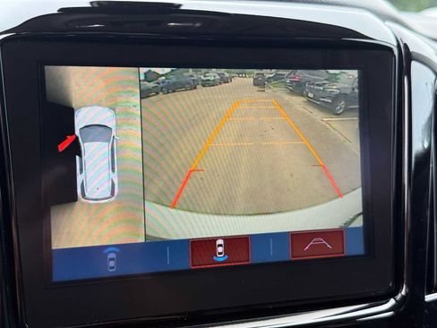 Used 2018 Chevrolet Traverse Premier w/ Redline Edition FWD image 19