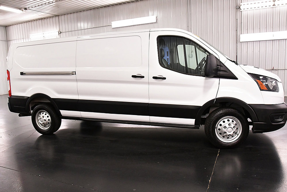 Used 2025 Ford Transit 250 Low Roof AWD image 8