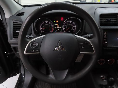 Used 2019 Mitsubishi Outlander Sport ES AWD/4WD image 15