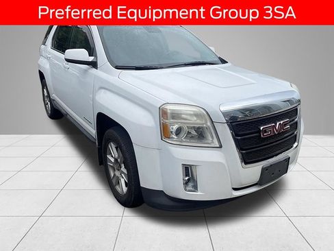Used 2013 GMC Terrain SLE w/ LPO, Protection Package AWD/4WD image 3