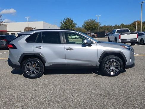 Certified 2022 Toyota RAV4 XLE Premium image 3