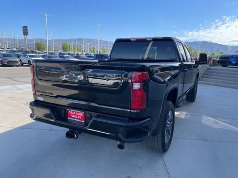 Used 2024 Chevrolet Silverado 2500 Custom w/ Custom Convenience Package AWD/4WD image 6