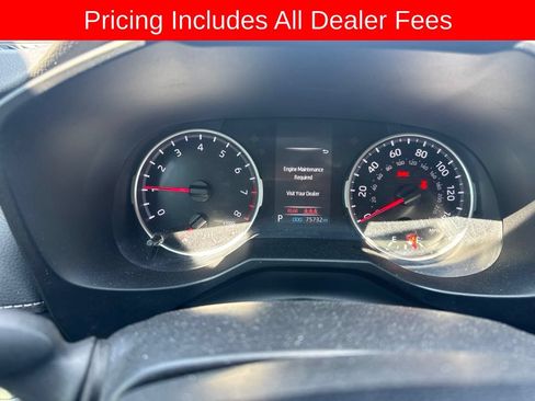 Used 2019 Toyota RAV4 LE FWD image 7