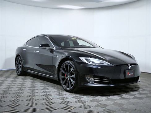 Used 2018 Tesla Model S P100D image 1
