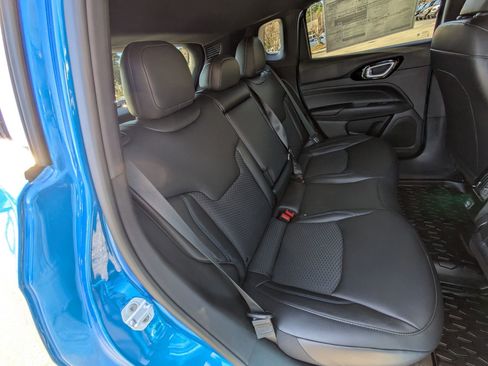 New 2026 Jeep Compass Latitude AWD/4WD image 25