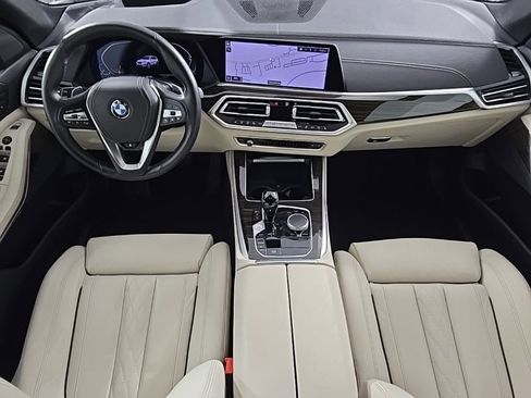 Certified 2023 BMW X5 xDrive40i w/ Premium Package image 18