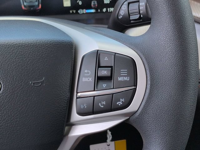 New 2026 Ford Explorer Active RWD image 24