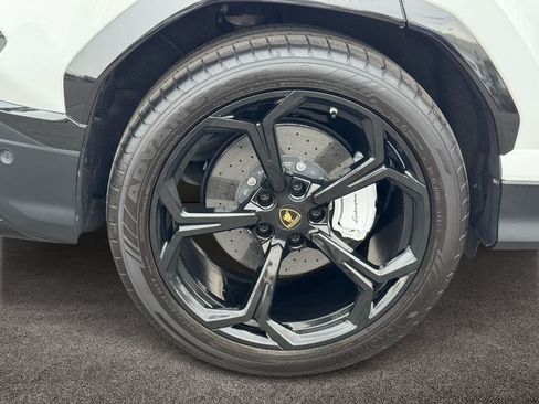 Used 2019 Lamborghini Urus AWD/4WD image 37