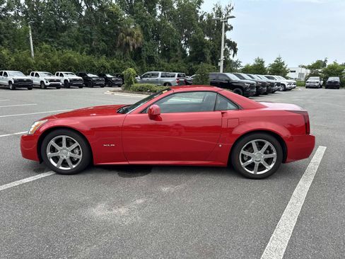 Used 2007 Cadillac XLR RWD image 6