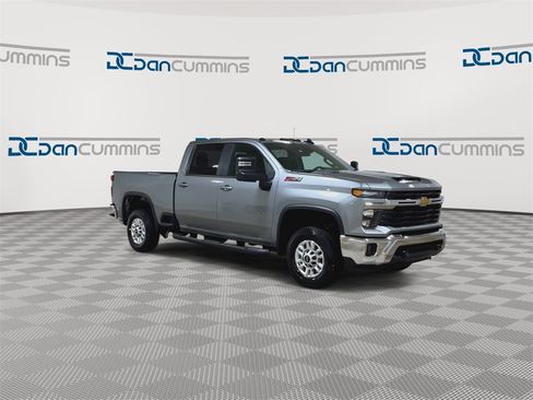 New 2026 Chevrolet Silverado 2500 LT w/ Convenience Package image 2