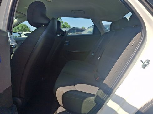 New 2026 Kia K4 FWD image 6