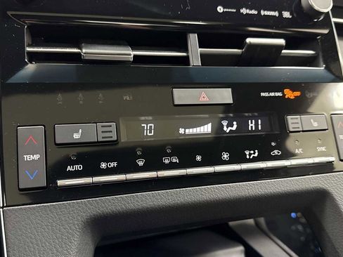 Certified 2019 Toyota Avalon XSE image 20