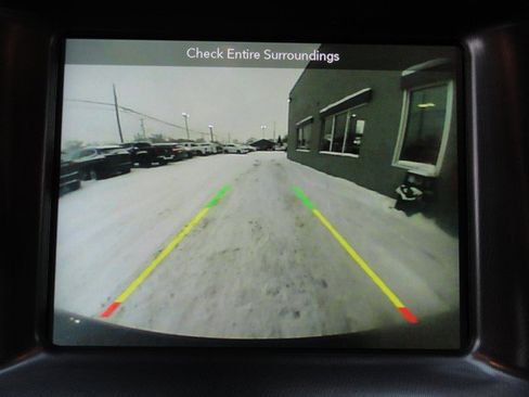 Used 2019 Dodge Charger SXT w/ Blacktop Package image 16