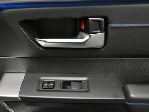 Used 2024 Toyota Tundra Platinum image 28