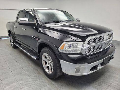 Used 2013 RAM 1500 Laramie w/ Convenience Group image 13