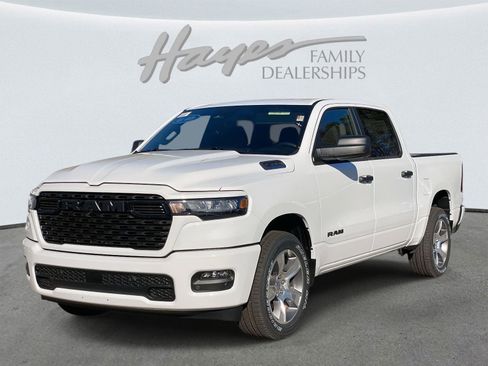 New 2026 RAM 1500 Express image 25