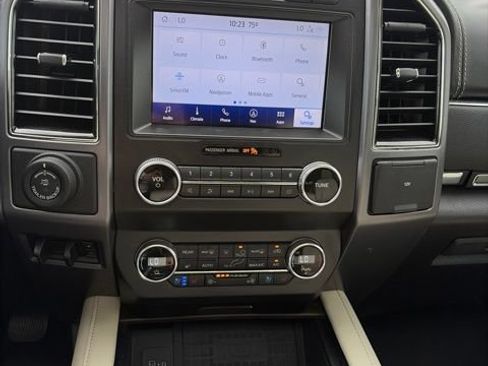 Used 2020 Ford Expedition Max Platinum RWD image 11