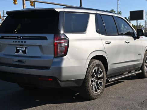 Used 2023 Chevrolet Tahoe Z71 w/ Z71 Off-Road Package image 15