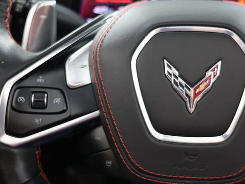 Used 2022 Chevrolet Corvette Stingray Premium Conv w/ Z51 Performance Package image 26
