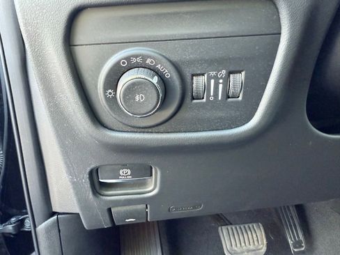 Used 2024 Jeep Grand Cherokee L Summit image 14