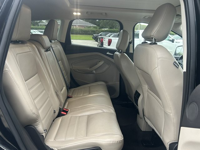 Used 2019 Ford Escape Titanium FWD image 11