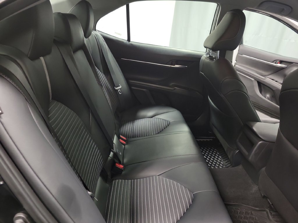 Used 2024 Toyota Camry SE FWD image 30