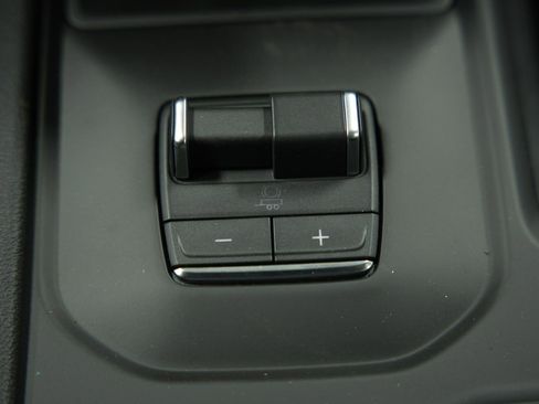 New 2026 GMC Sierra 1500 AT4 image 35