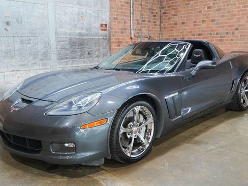 Used 2013 Chevrolet Corvette Grand Sport w/ 3LT Preferred Equipment Group RWD image 34