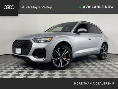 New 2025 Audi Q5 2.0T Premium Plus