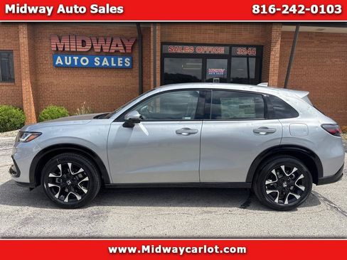 Used 2026 Honda HR-V EX-L image 1