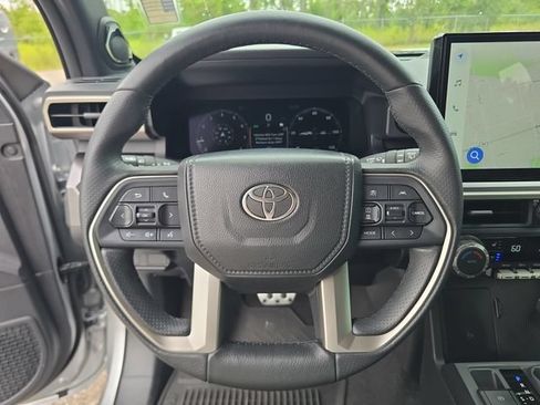 Used 2025 Toyota 4Runner TRD Sport Premium RWD image 26