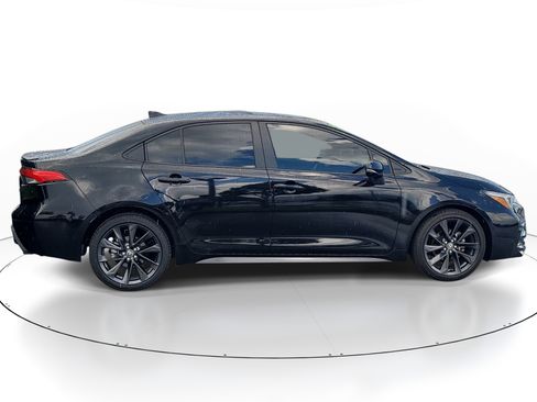 Used 2023 Toyota Corolla XSE FWD image 7