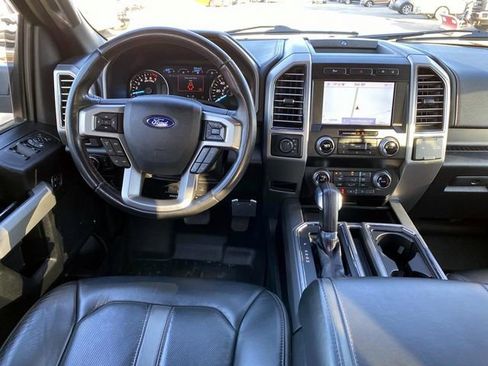 Used 2020 Ford F150 Platinum image 11