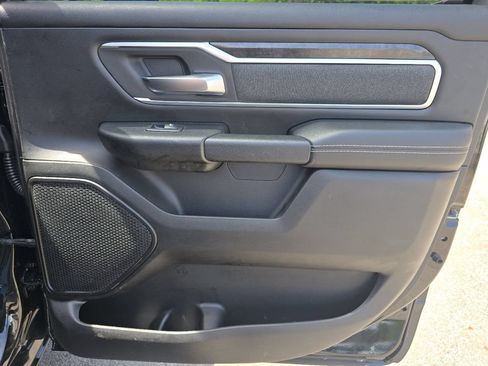 Used 2019 RAM 1500 Big Horn AWD/4WD image 18