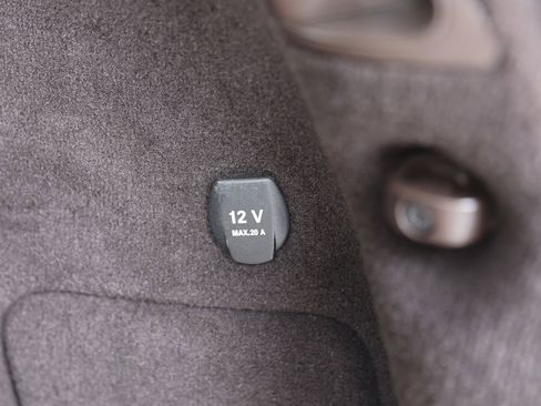 Used 2018 Mercedes-Benz GLE 350 4MATIC image 15