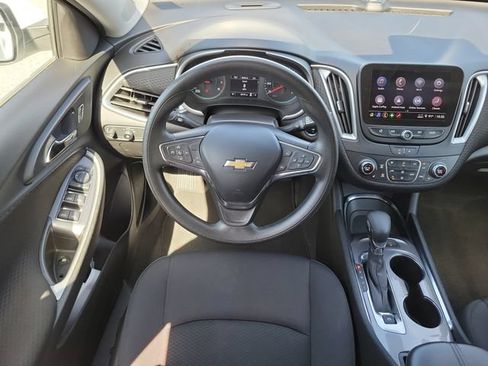 Certified 2024 Chevrolet Malibu LT FWD image 19