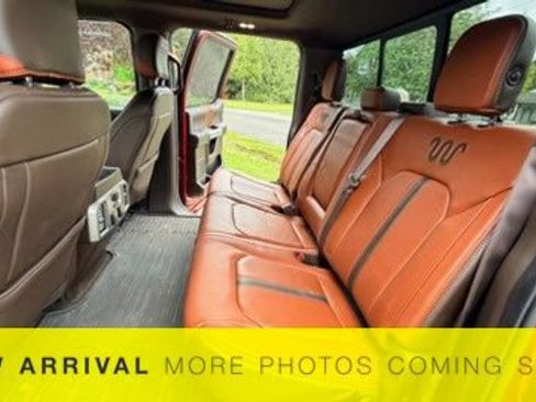 Used 2019 Ford F150 King Ranch w/ Equipment Group 601A Luxury AWD/4WD image 9