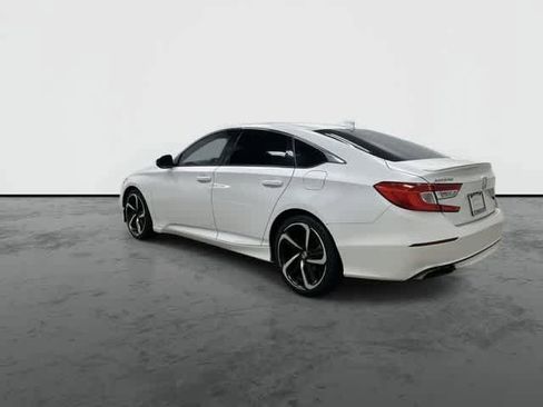 Used 2019 Honda Accord Sport image 9
