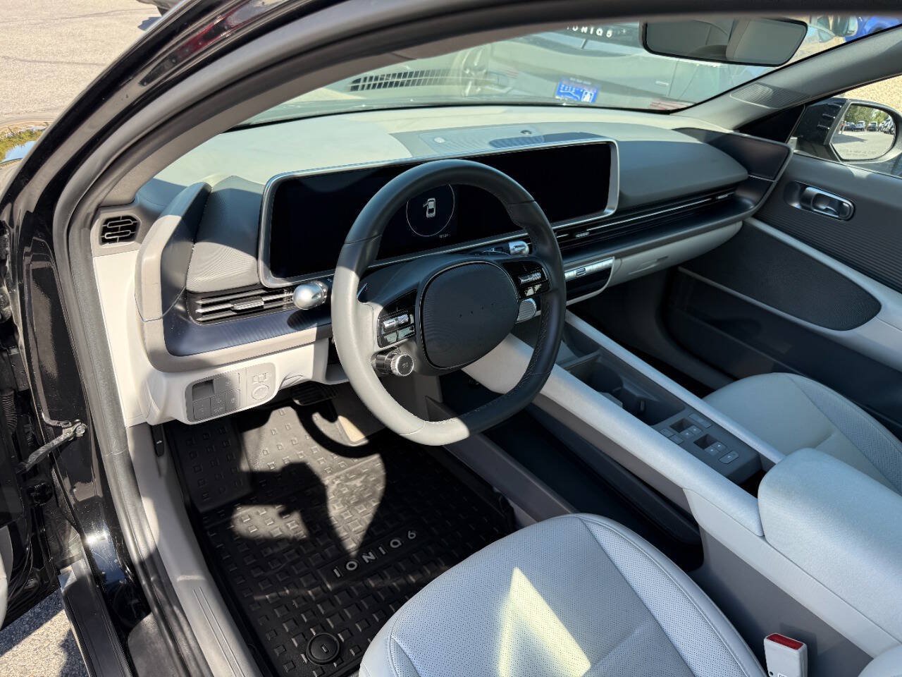 Used 2024 Hyundai Ioniq 6 SEL AWD/4WD image 17