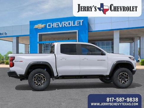 New 2026 Chevrolet Colorado ZR2 w/ Technology Package image 6