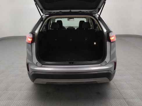 Used 2024 Ford Edge SEL image 29