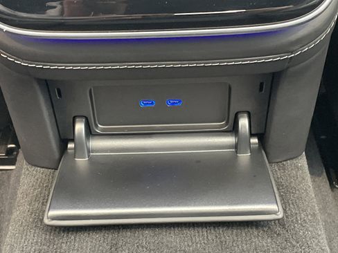 Certified 2024 Mercedes-Benz S 580e S 580e 4MATIC Sedan image 39