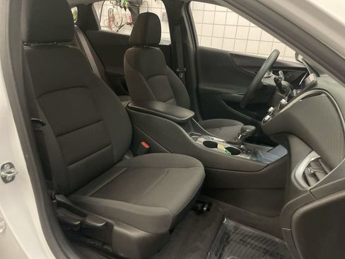 Used 2023 Chevrolet Malibu LS FWD image 20