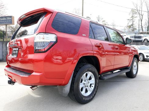 Used 2016 Toyota 4Runner SR5 Premium image 7