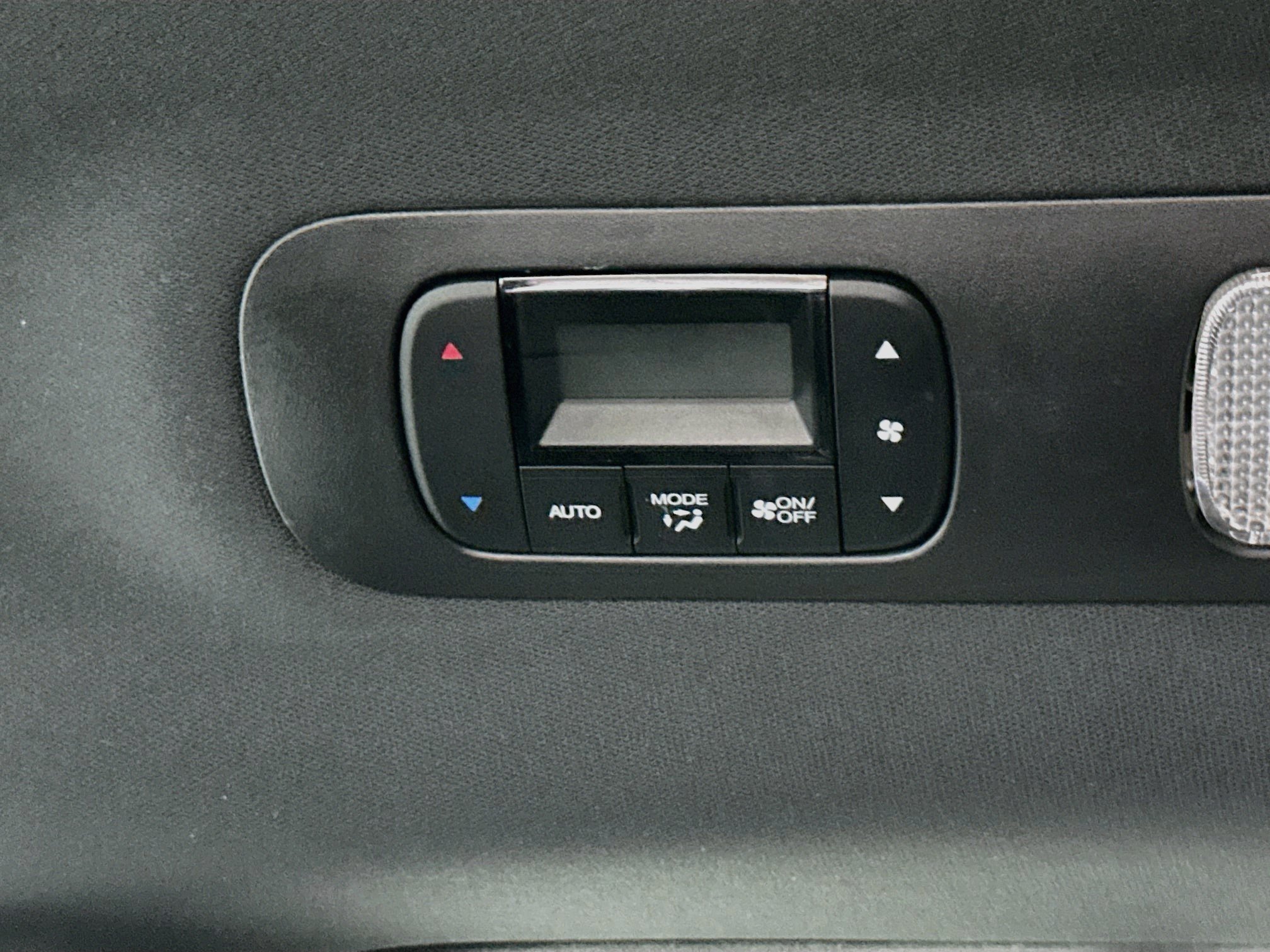 Used 2025 Honda Odyssey Sport-L image 26