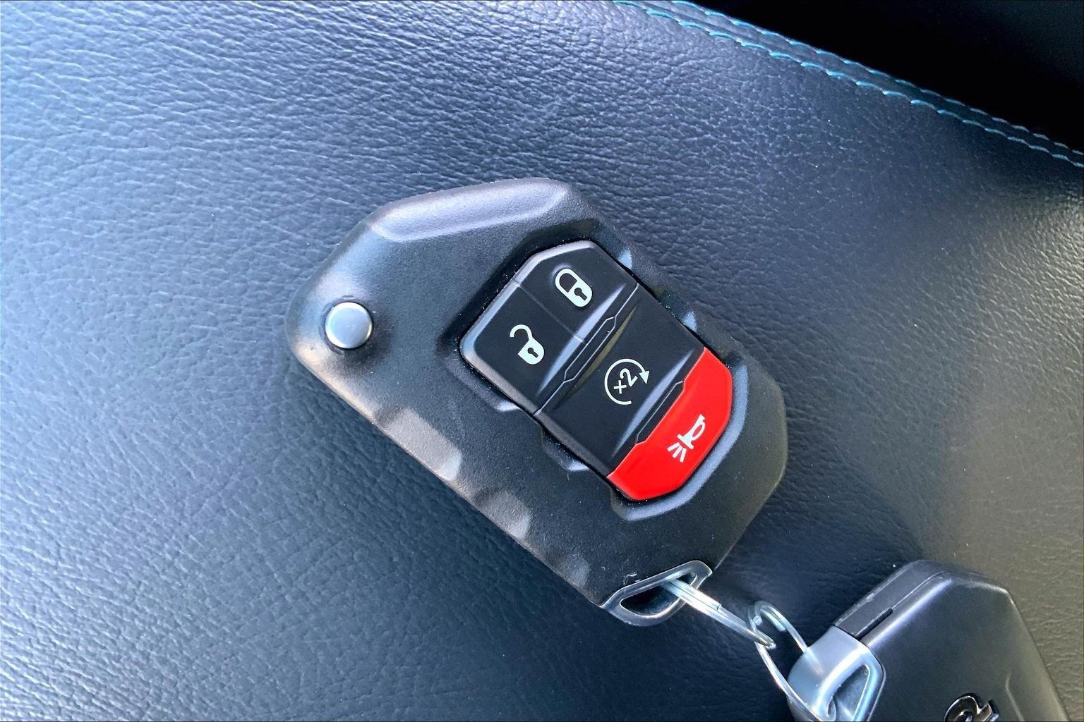 Used 2024 Jeep Wrangler High Altitude AWD/4WD image 14