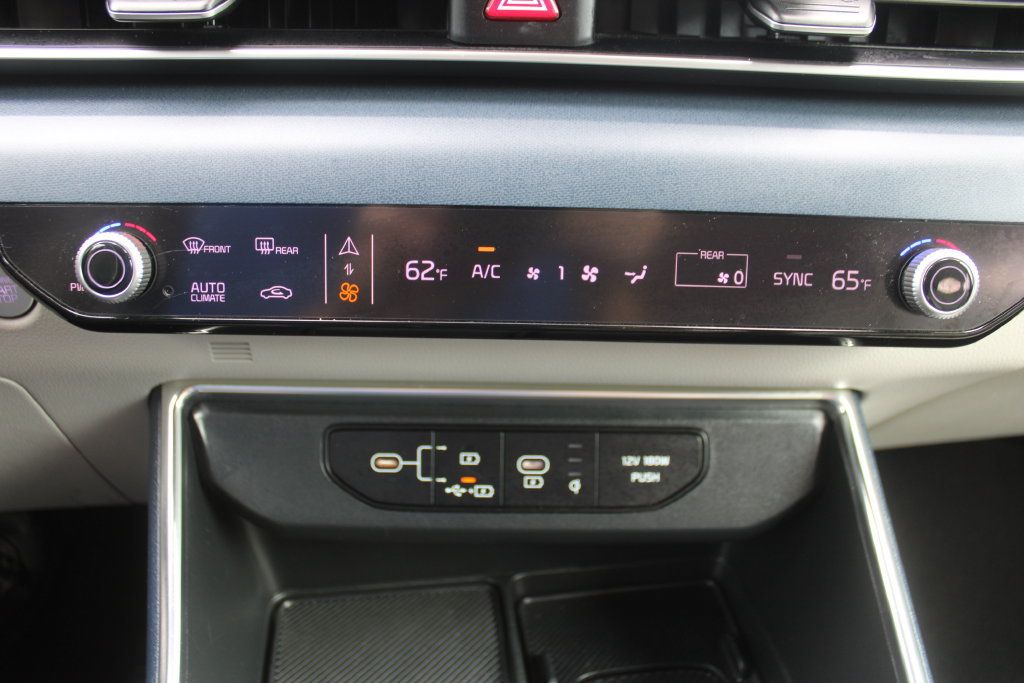 Certified 2025 Kia Carnival EX FWD image 47